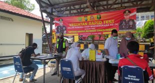 Foto kegitan Polres Tanjungpinang menggelar Rapidtes terhadap pengunjung d8 Kantor Polres TPI