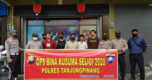 Foto Petugas polres Tanjungpinang akan turun ke titik masyarakat kumpul